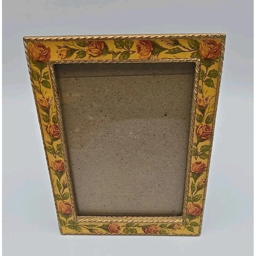 Vintage Bucklers Inc Floral Butterscotch Enamel Picture Frame 4"‎ × 3" Insert